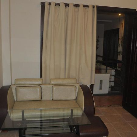 Caroline Hotel Ho Şi Min Dış mekan fotoğraf